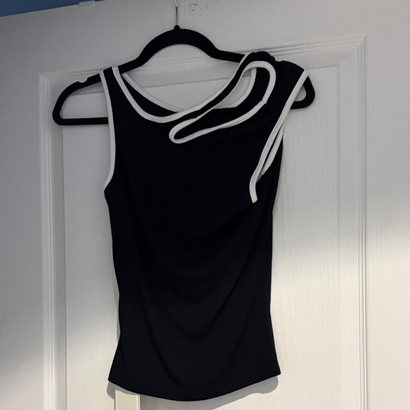 Commense Tops - Commense Black Asymmetrical Tank Top with White Trim
